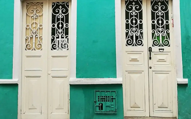 Candelaria Artistic House