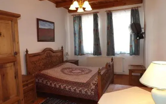 Ginti Panzió és étterem