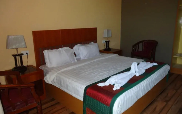 Serene Aravali Resort