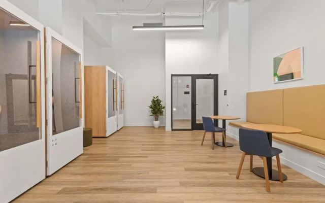 Goose Island Vibe Exclusive Group Urban Escape