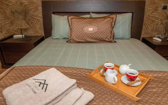 Optasia Luxury House