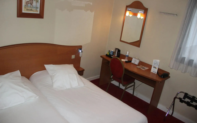 Hôtel Kyriad Saint Quentin en Yvelines - Montigny
