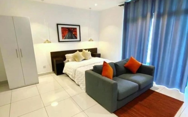 Embassy Gardens Royal Luxury Apartments