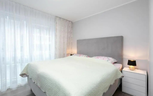 Seestrasse 39, Lucia