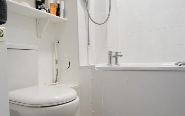 Stylish 1 Bedroom Flat in West Kensington