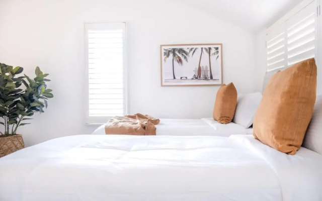 Dicky Beach Townhouse with Loft on the beach