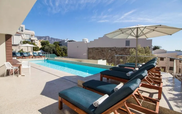 Studio in Camps Bay - 40m From Beach