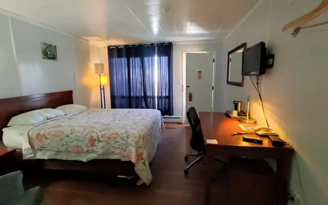 Regal Motel