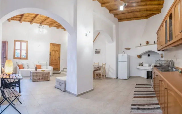 Luxury Maisonette Danai near Sea
