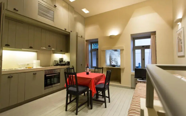 Plaka360 Apartments