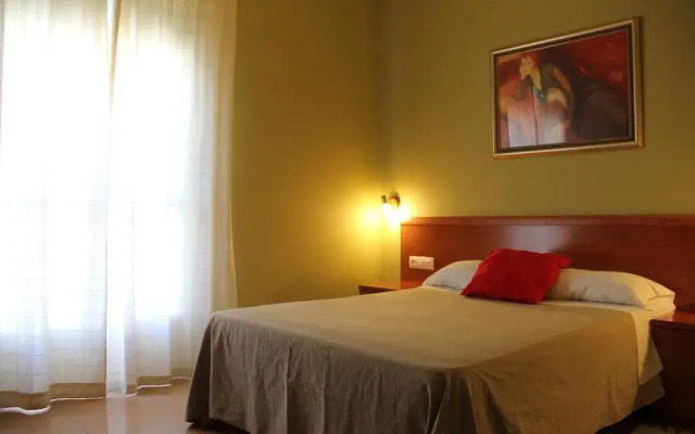 Hotel Dora