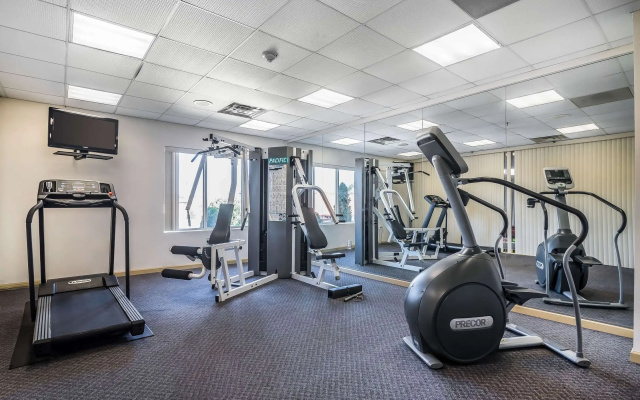Quality Inn & Suites Albany Airport