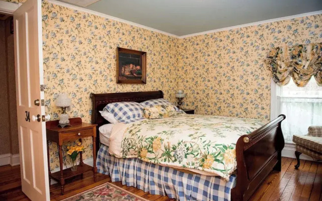 Springside Inn