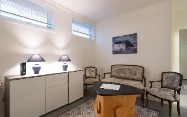 Kristina Apartment & Alma House