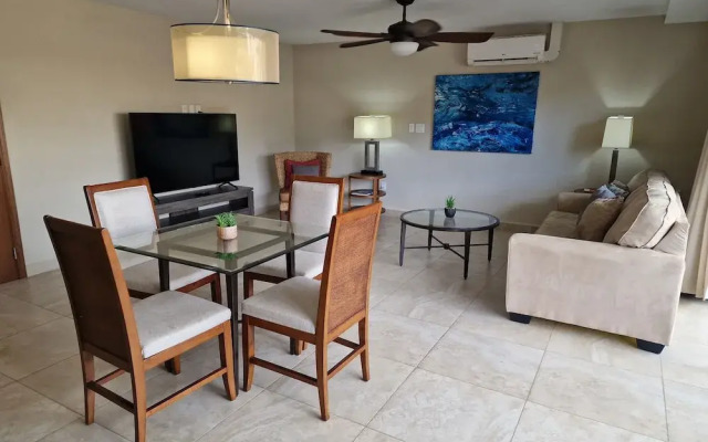 OASIS Apartments Simpson Bay
