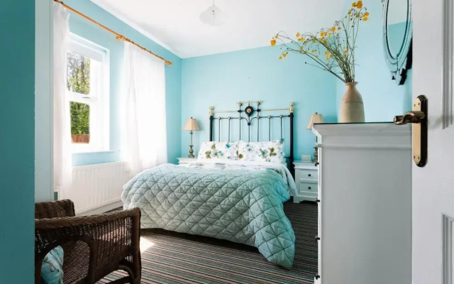 Brookhall Cottages