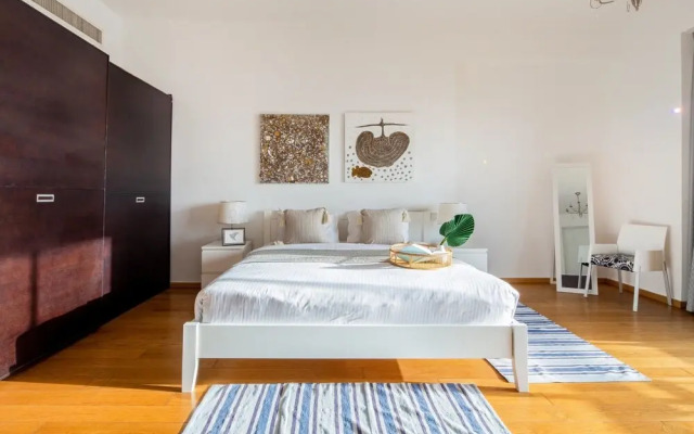 Full Sea View! Bright + Beautiful Studio in Jbr!