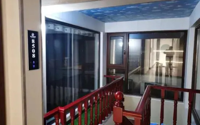 Hemuxuan Hotel (Shuimo Tingxi Scenic Area Branch)