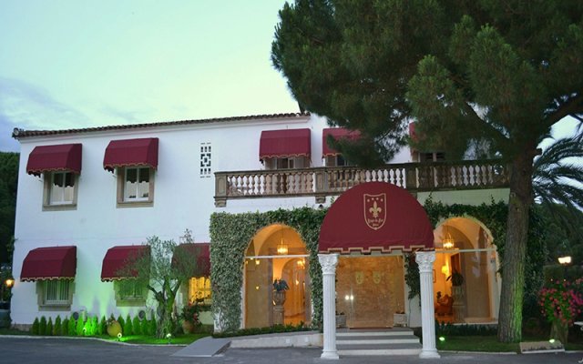 Отель Roger de Flor Seleqtta Испания, Льорет-де-Мар - 1 отзыв об отеле, цены и фото номеров - забронировать отель Roger de Flor Seleqtta онлайн вид на фасад