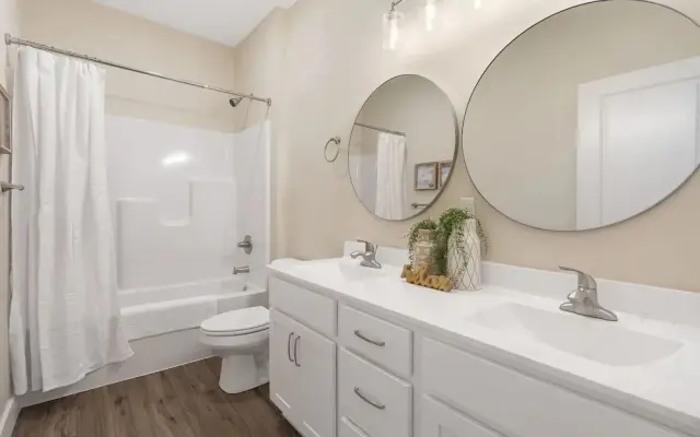 Lakeview Oasis - Onsite Amenities