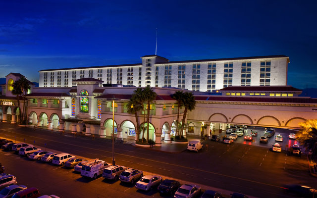 gold coast hotel casino las vegas reviews