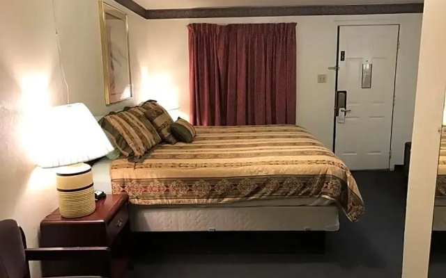 Budget Inn Of Brownfield