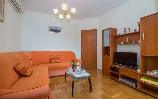 Apartment Mera