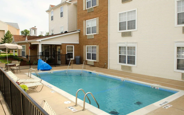 Extended Stay America Suites