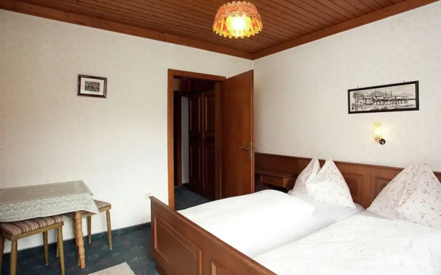 Modern Apartment in Sankt Martin bei Lofer With Garden