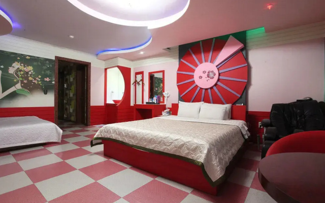 Chocolate Hotel