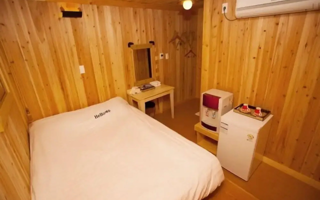 Seogwipo Harbor Pension