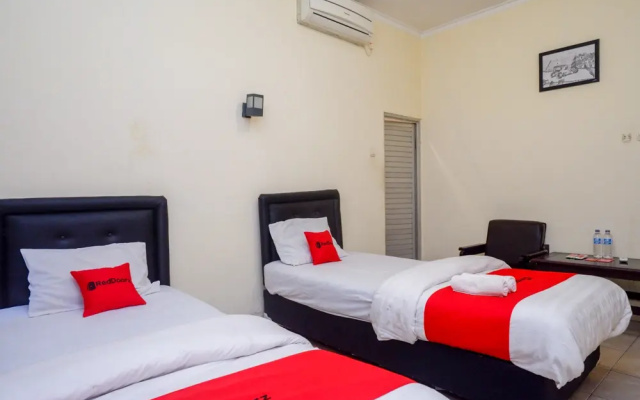 Reddoorz Hotel Sartika Yogyakarta