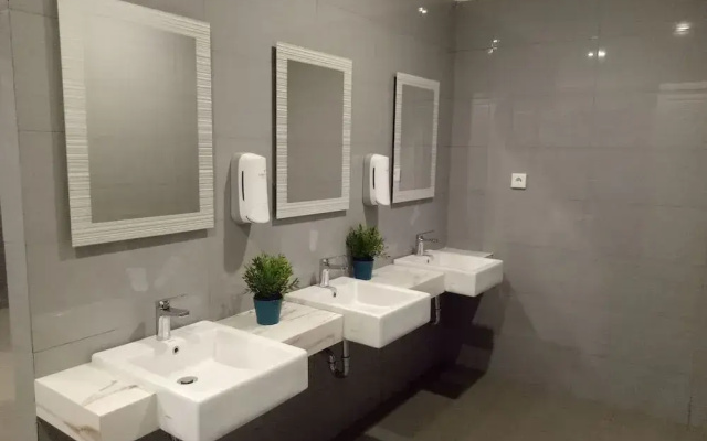 Jakpod Hotel Thamrin Jakarta - Hostel
