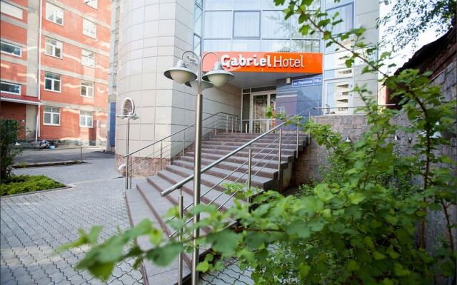 Гостиница Габриэль в Перми отзывы, цены и фото номеров - забронировать гостиницу Габриэль онлайн Пермь вид на фасад