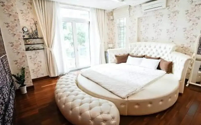 5 Bedrooms Pool Villa w Karaoke