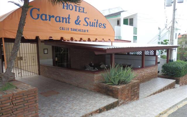 Отель Garant & Suites Доминикана, Бока Чика - отзывы, цены и фото номеров - забронировать отель Garant & Suites онлайн вид на фасад