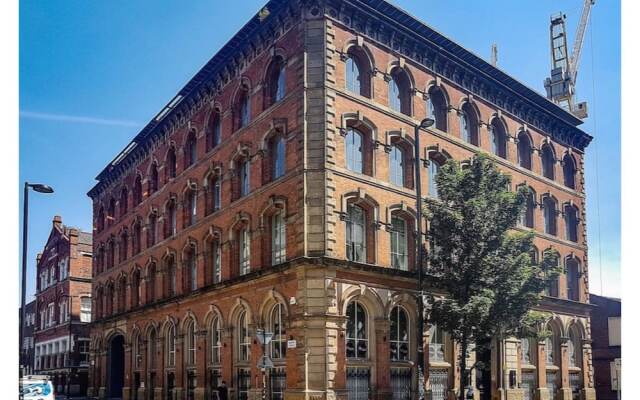 Апартаменты Greater Manchester Warehouse Apartment for up to 4 вид на фасад