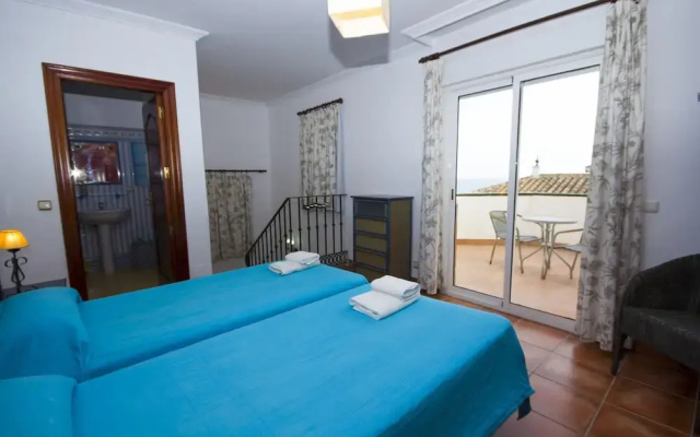 Nerja Spain Flats - V6 Tamango Hill