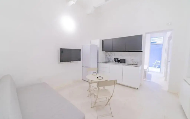 AF 3 - Modern 1 bedroom maisonette