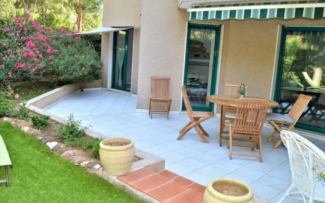 Appartement Cavalaire-sur-Mer, 3 pièces, 6 personnes - FR-1-226B-32