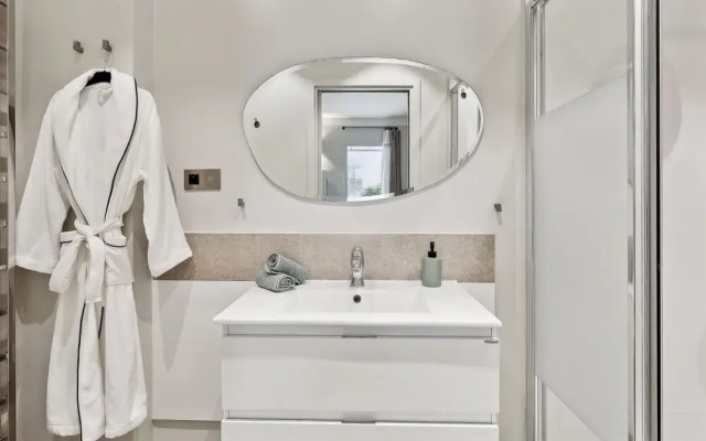 Chic 2BR 2BA near Place des Vosges