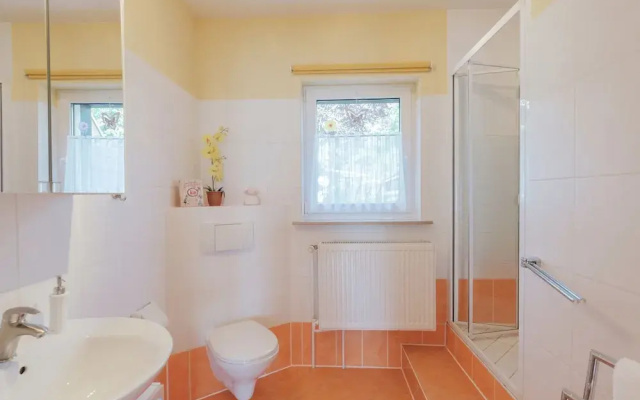 Beautiful Apartment With Romantic Garden and Cosy Terrace