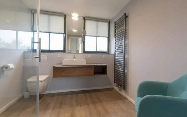 Stylish and Modern Furnished Holiday Villa