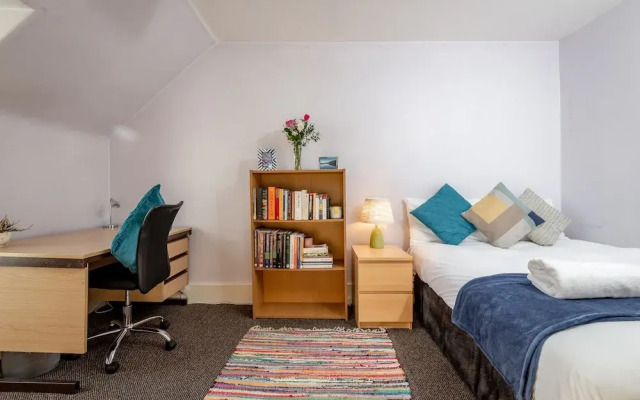 Central St Andrews Loft Apartment