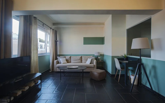 Elite Ermou Suites