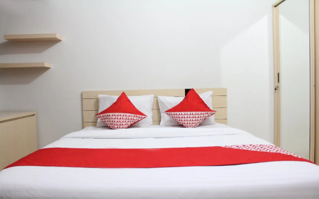 OYO 266 Margonda Residence 5