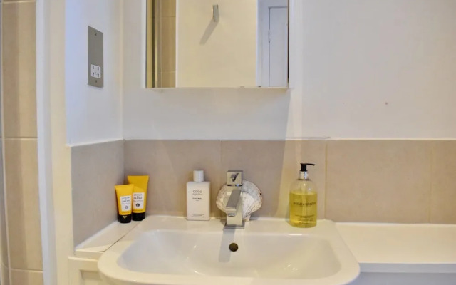 Private Terrace2 Bedroom Home