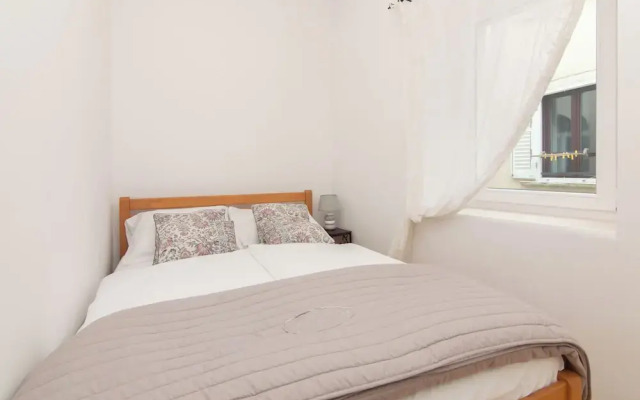 Apartments Elleon Piran