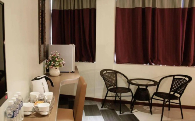 Midtown Villa Hotel