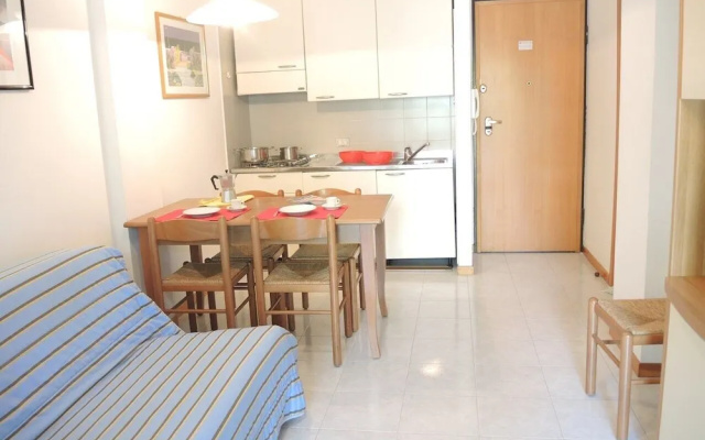 Flat in Residence With Swimming Pool and Balcony
